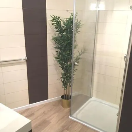 Luxury 4 Beds In Center With Parking And Terrace-217 *